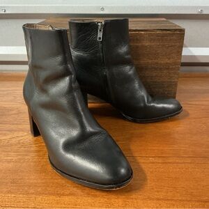 Madewell Women Black Leather Mira Side Seam Zip Ankle Boot Size 9